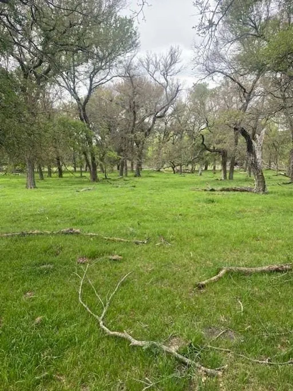 430 County  Road 152, Riesel