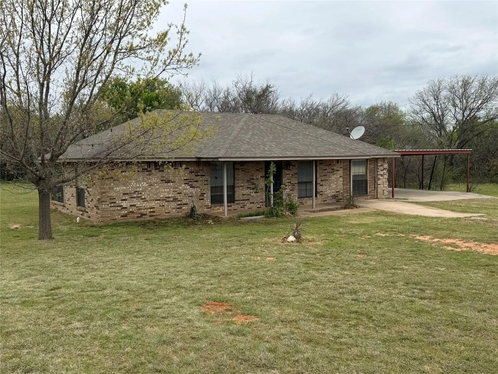 15051 Fm 920, Poolville