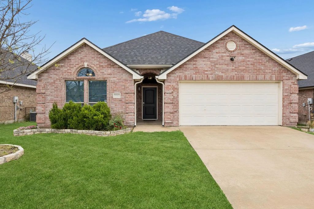 3342 Shining Light Drive, Dallas