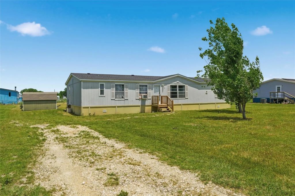 154 Hillside Drive, Troy