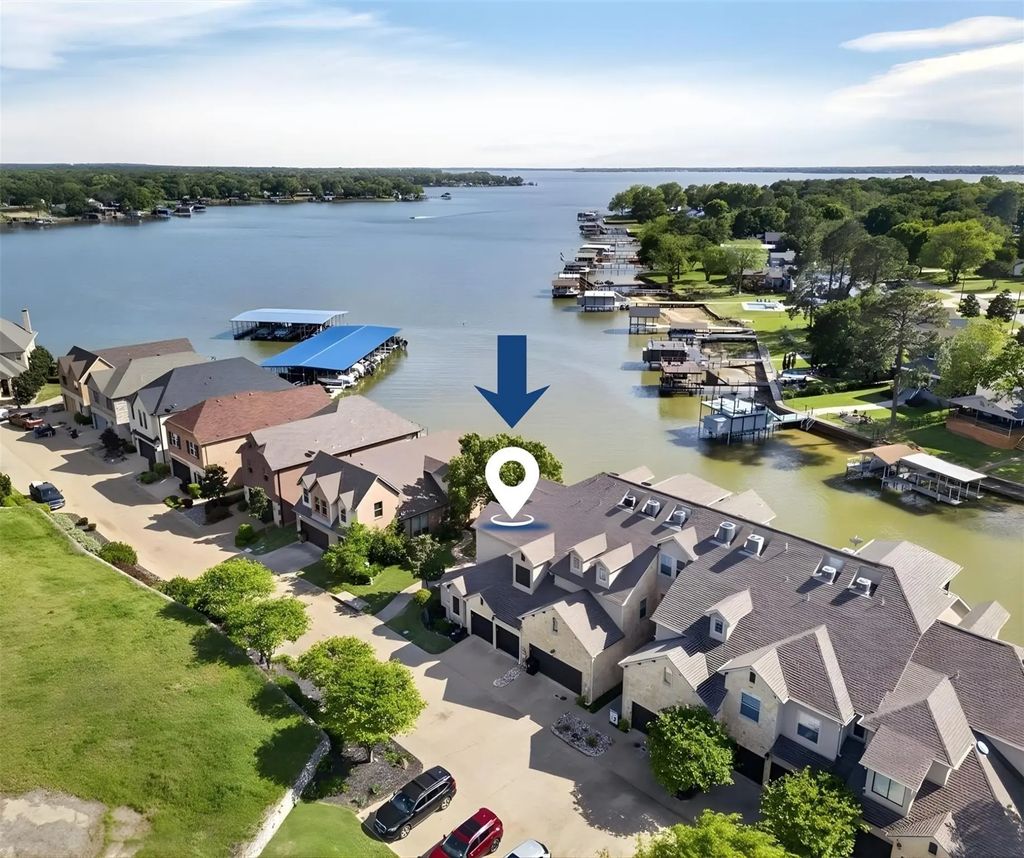 128 Marina Drive, Mabank