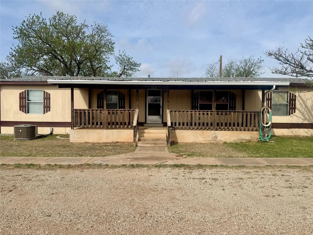 112 S Franklin Avenue, Aspermont