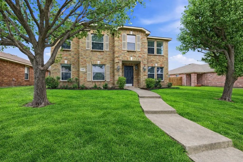 2104 Bent Tree Lane, Mesquite