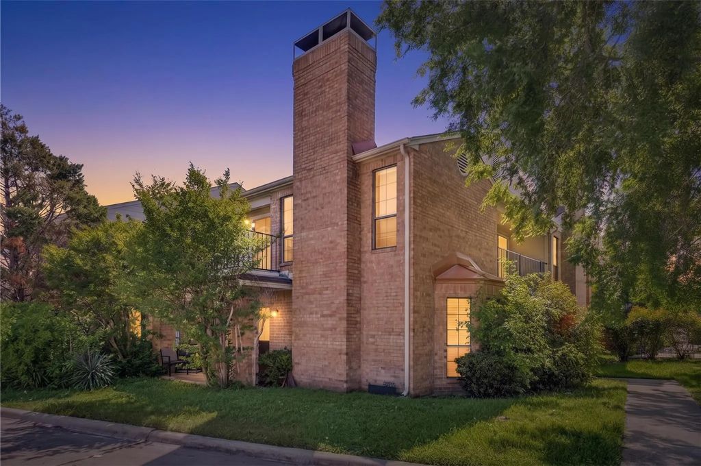 5902 Marvin Loving Drive 201, Garland