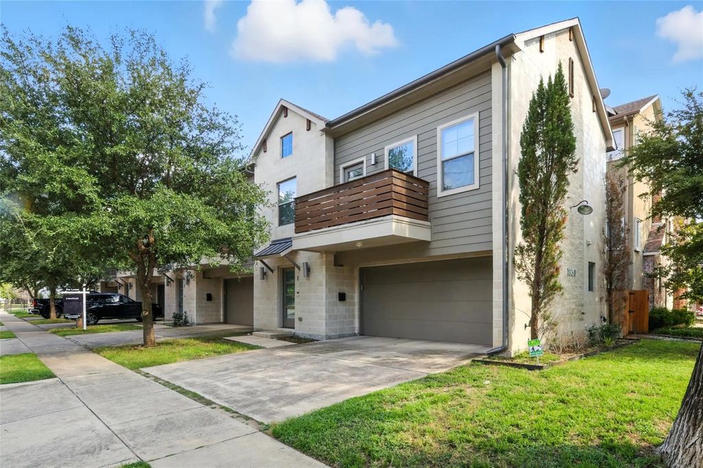 1930 Euclid Avenue 3, Dallas
