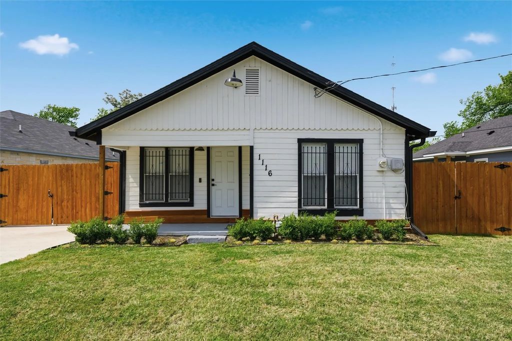 1116 Houston Street, Waco