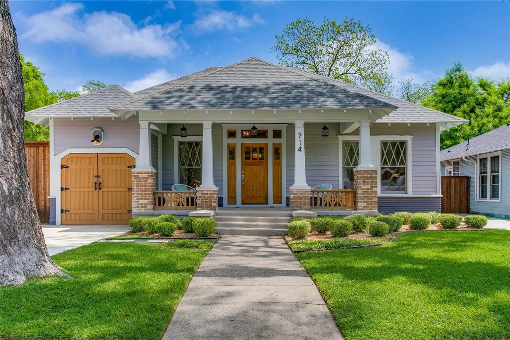 714 N Edgefield Avenue, Dallas