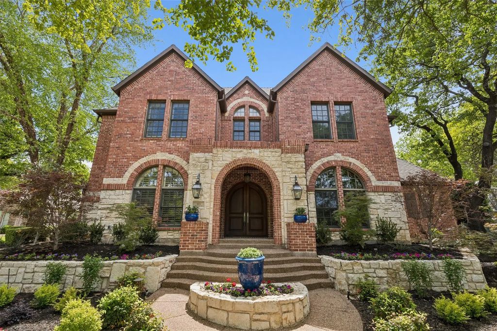 411 Marshall Road, Southlake