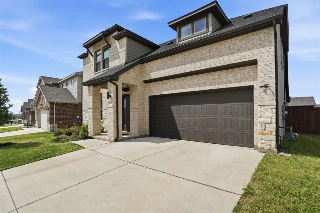 10613 Tuxinaw Trail, Fort Worth