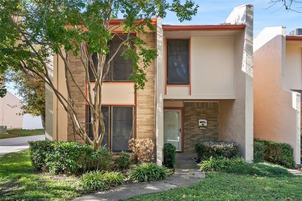427 Arborview Drive, Garland