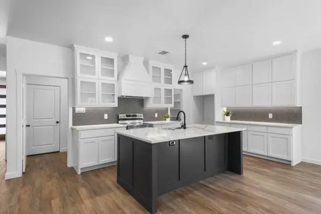 127 Lakeview Drive, Trinidad