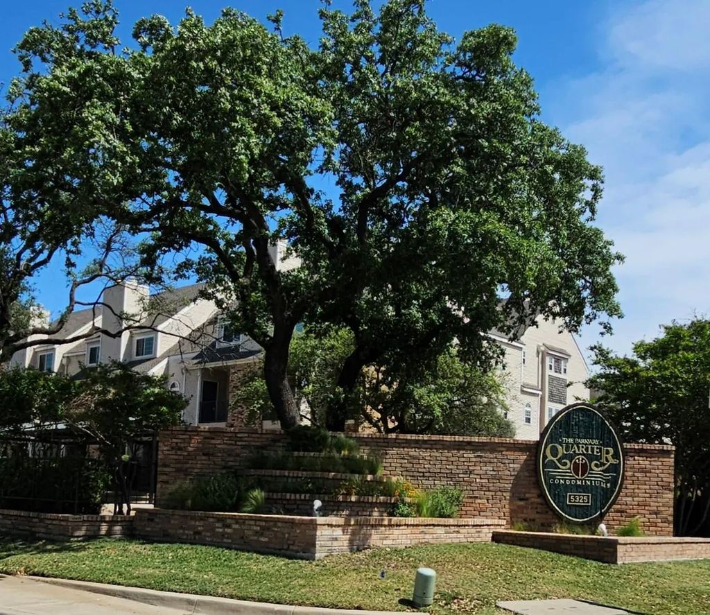 5325 Bent Tree Forest Drive 1108, Dallas