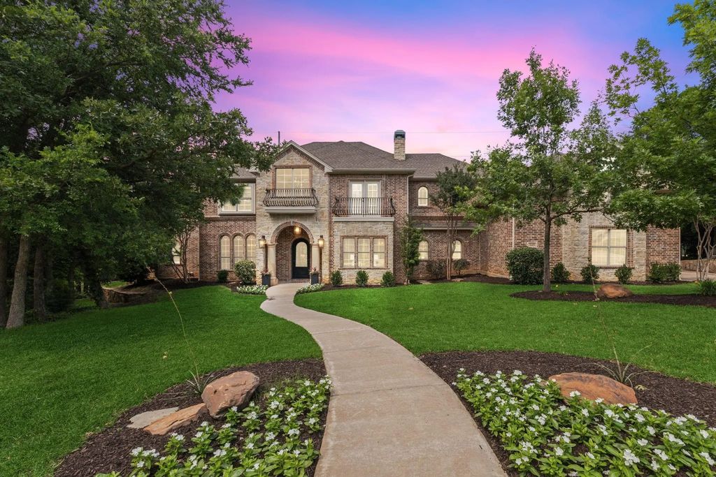 549 Round Hollow Lane, Southlake