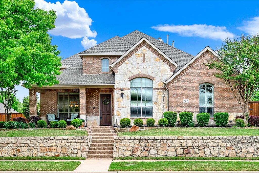 1202 Howard Lane, Garland