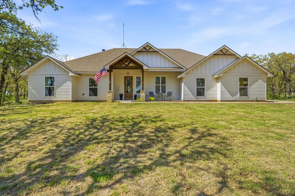 2235 County Road 176, Stephenville