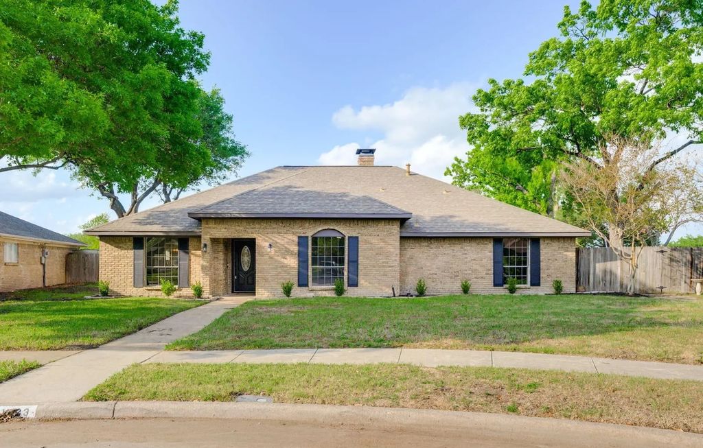 1333 Mackie Drive, Richardson