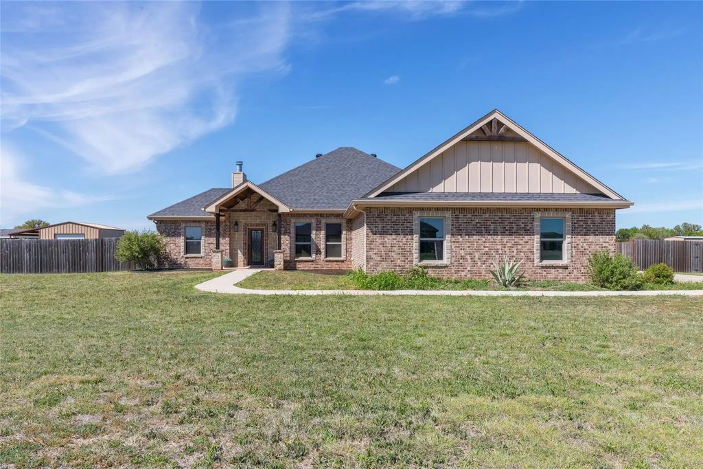 166 Windmill Crossing Road, Ovalo