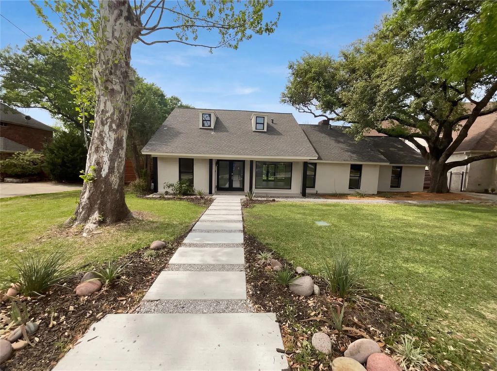 7121 Winding Creek Road, Dallas