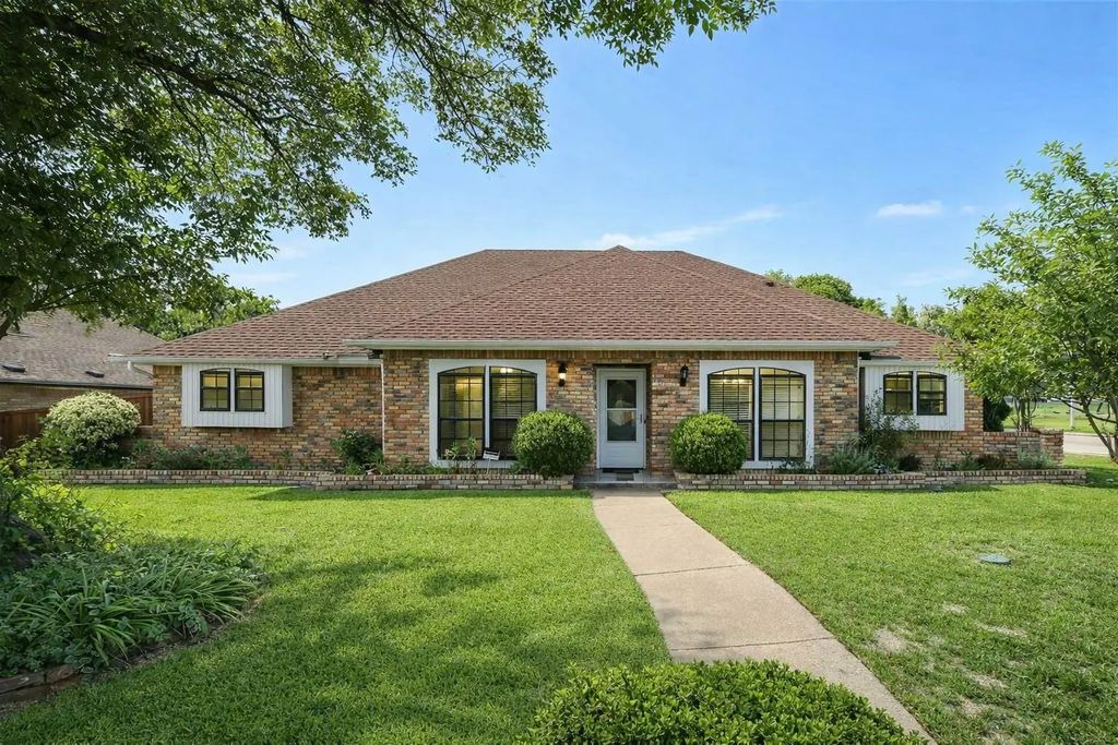 10135 Rita Road, Dallas