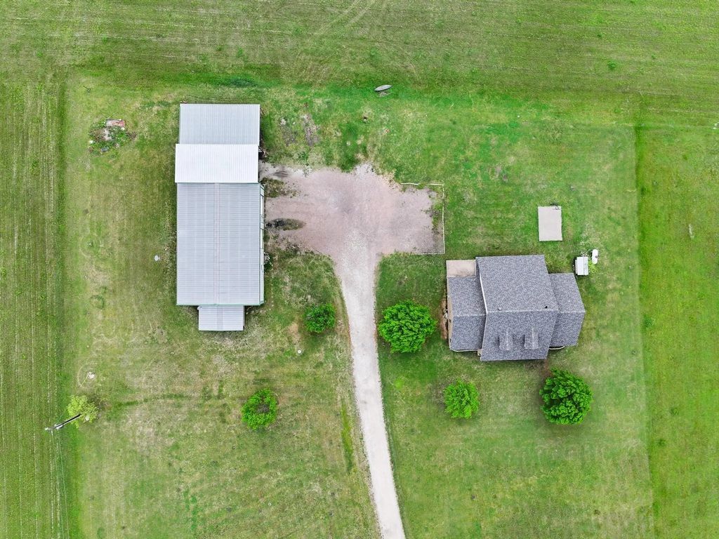 386 Scoggins Road, Tioga