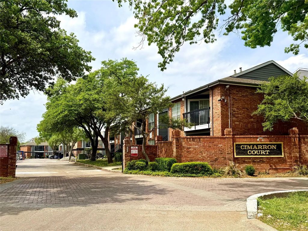18333 Roehampton Drive 624, Dallas