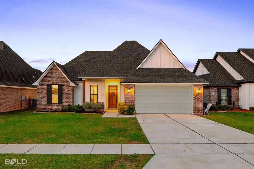 331 Newport Lane, Benton