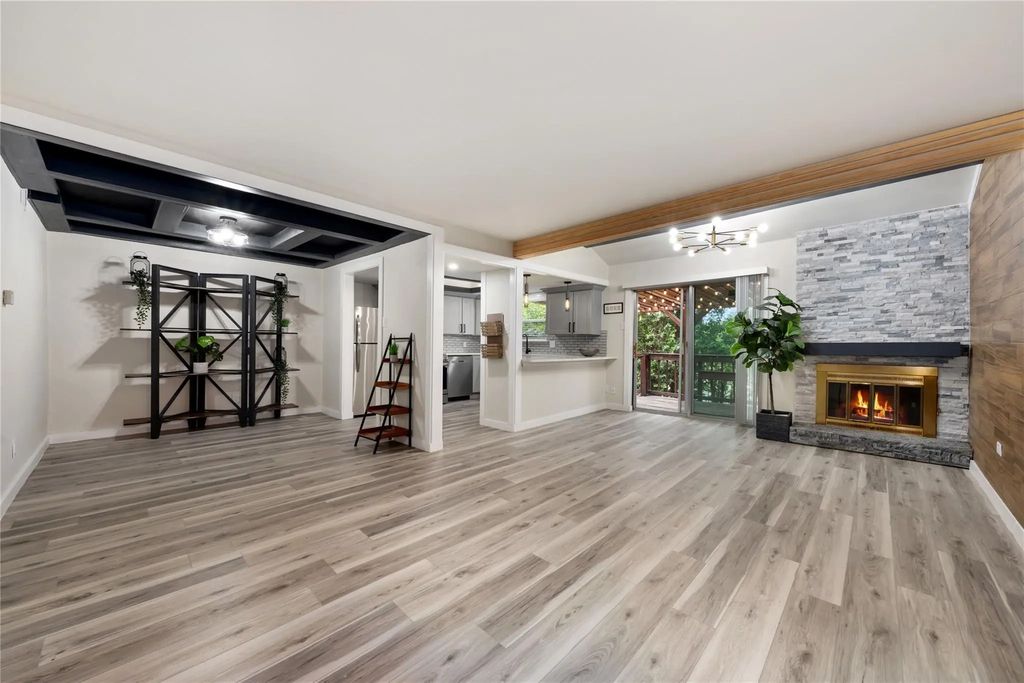 2703 Meadowstone Court, Carrollton