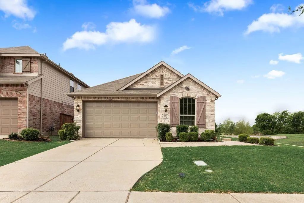 3411 Blue Granite Lane, Heartland