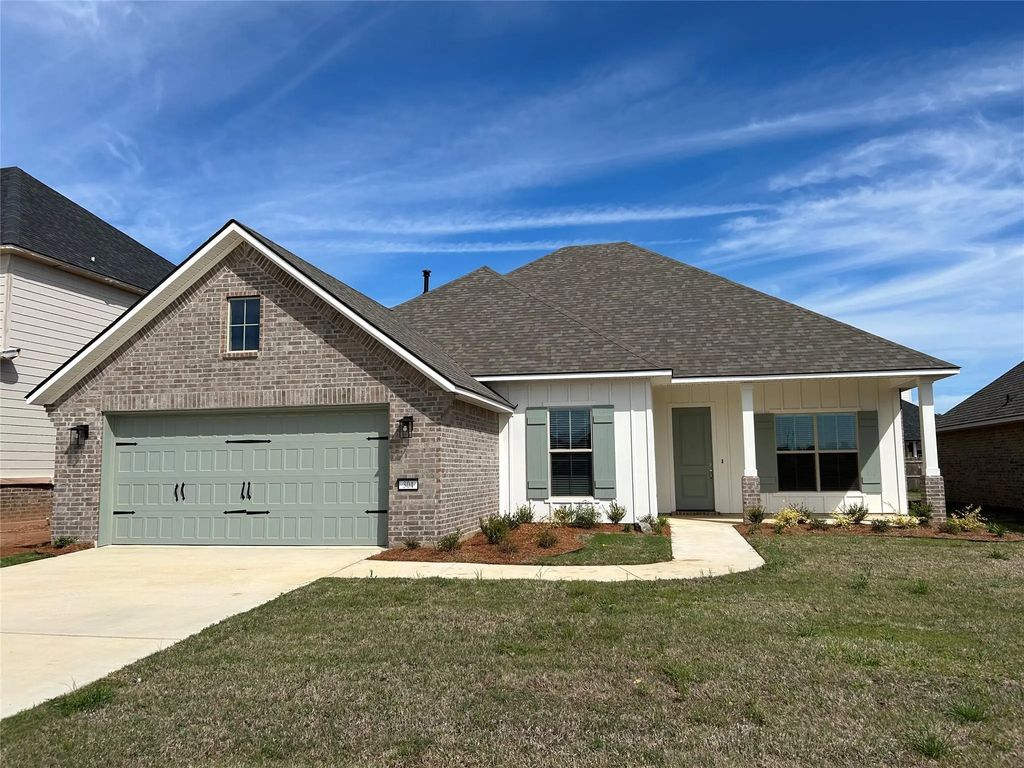 304 Peason Ridge, Bossier City