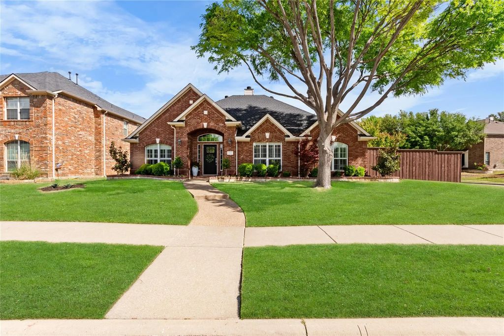 1180 Heathrow Drive, Frisco