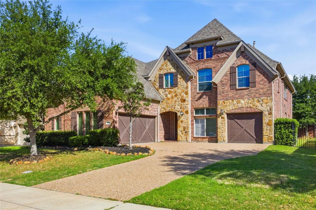 950 Woodstream Drive, Prosper