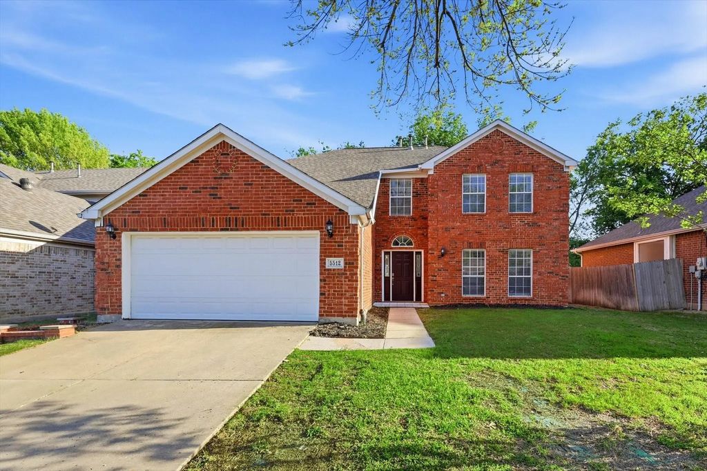 5512 Rocky Mountain Road, Fort Worth