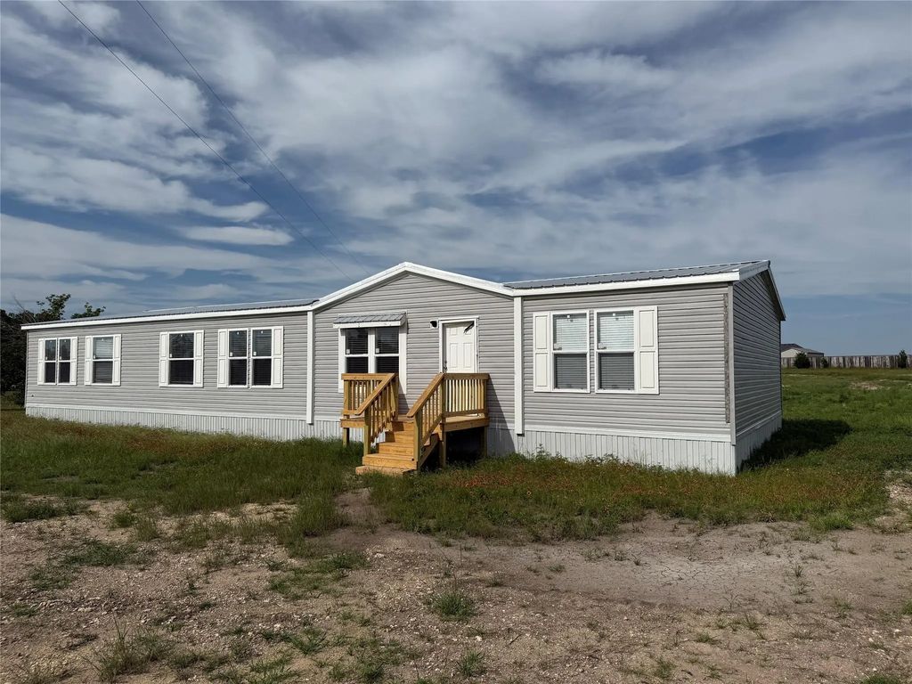 163 Red Fox Court, Weatherford