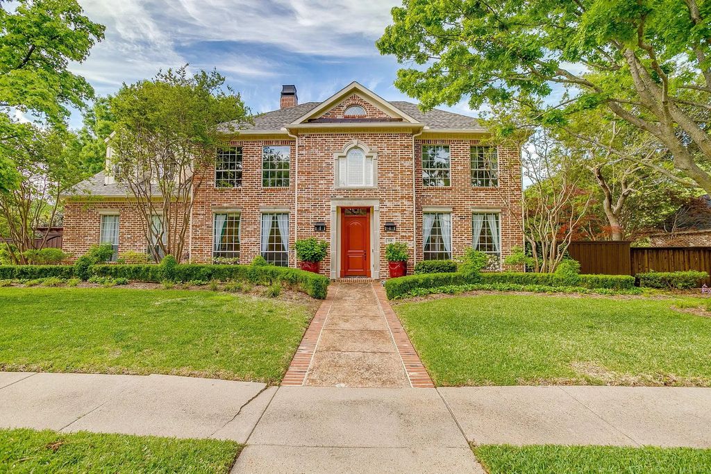 918 Glen Rose Drive, Allen