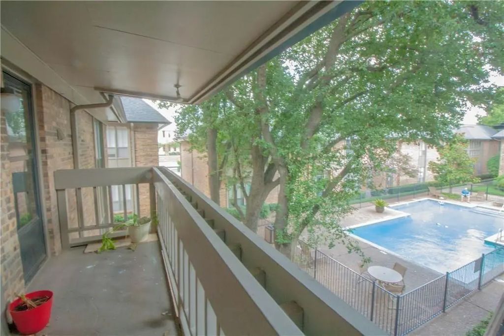 10730 Park Village Place C, Dallas