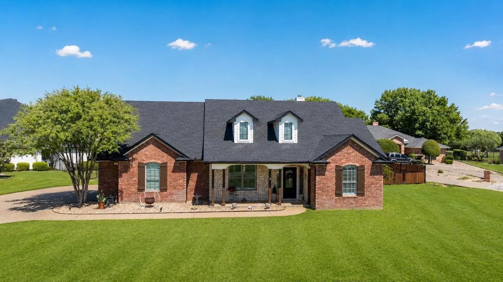 6300 Bellevue Court, Granbury