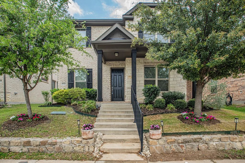 17644 Sequoia Drive, Dallas