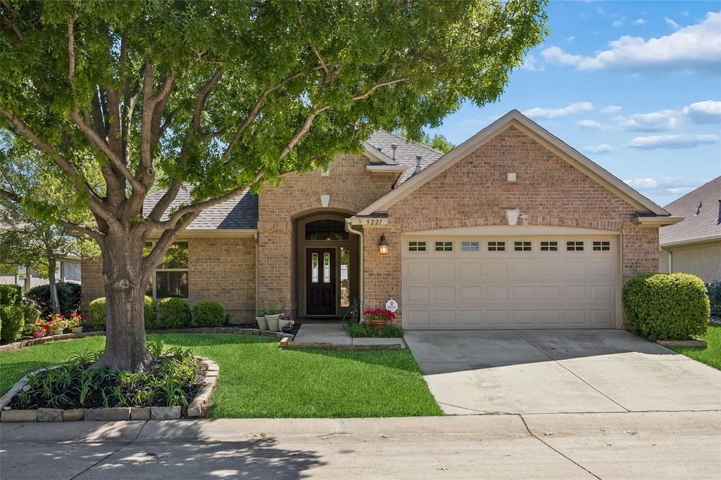 9221 Perimeter Street, Denton