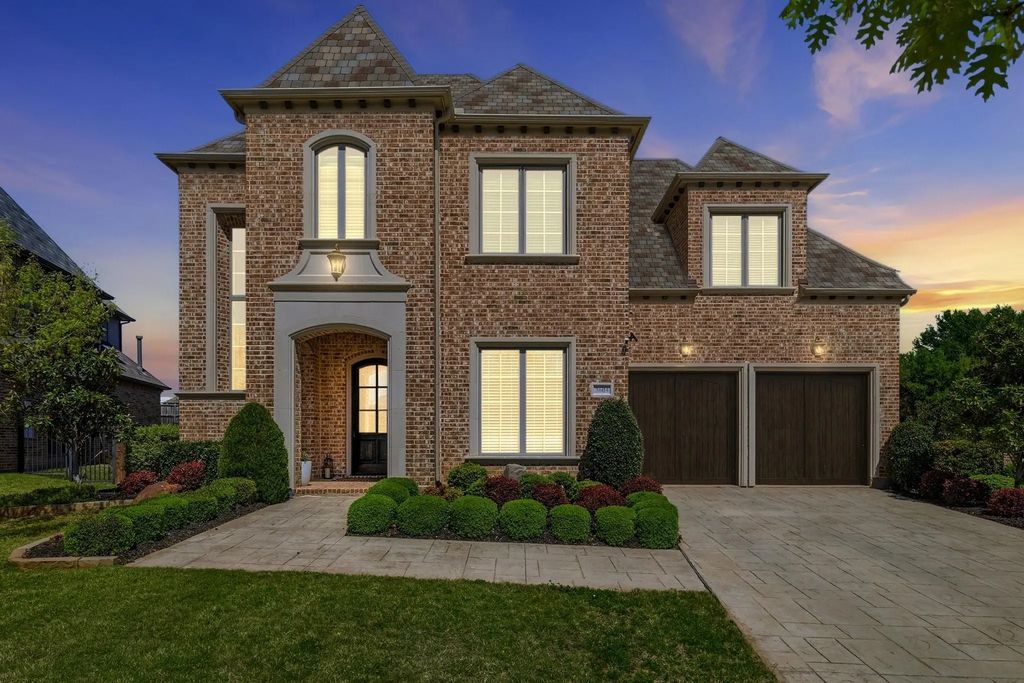 3604 Valencia Court, Flower Mound