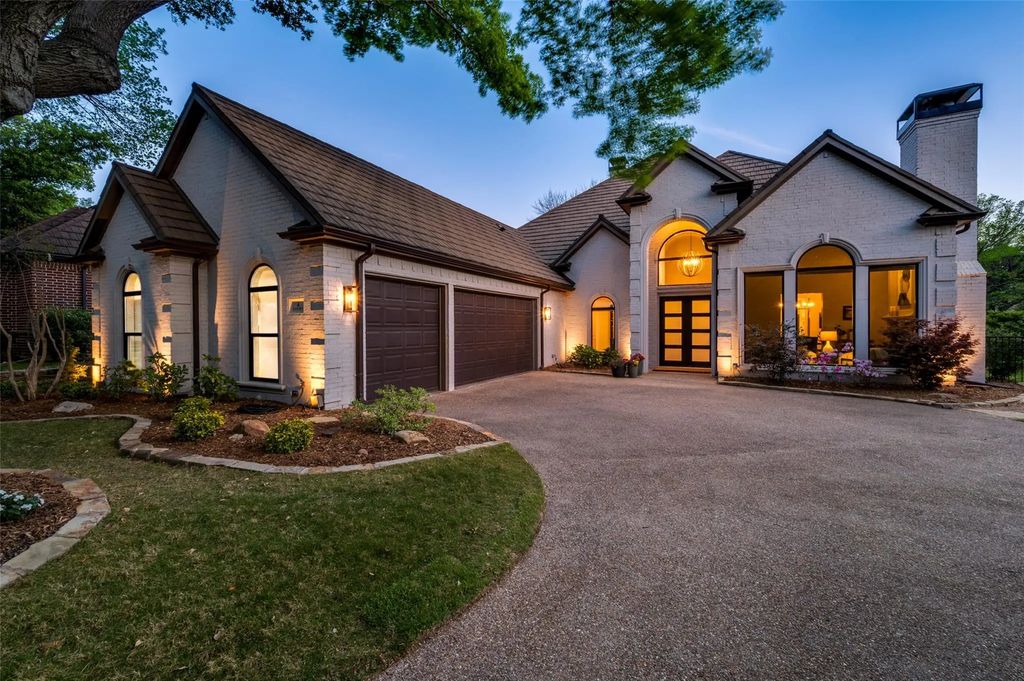 4 Savannah Court, Frisco