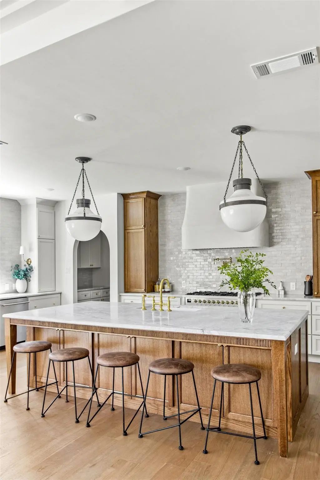 4366 Willow Lane, Dallas
