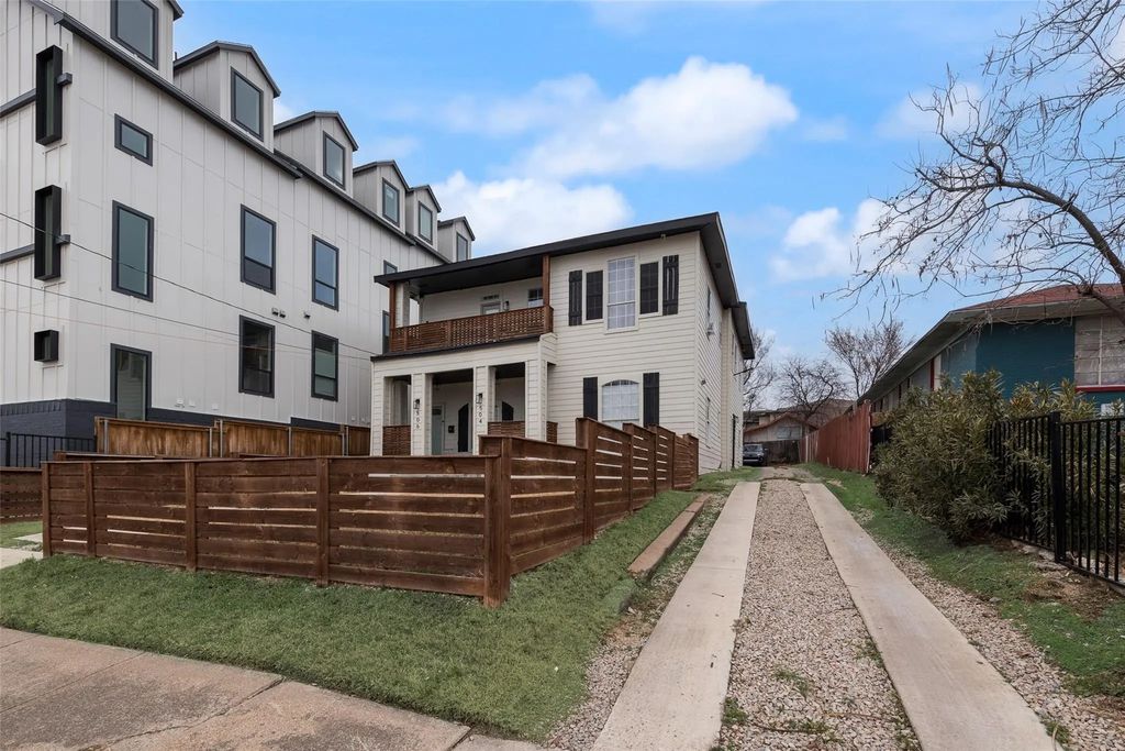 506 N Lancaster Avenue, Dallas
