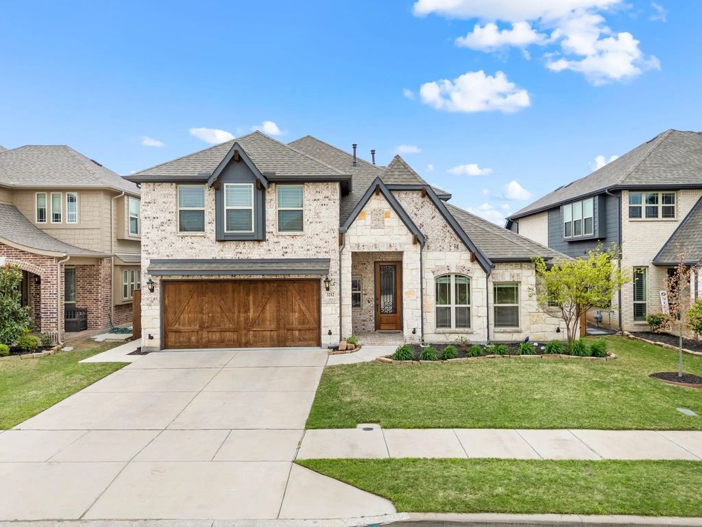 3212 Silver Chase Lane, Fort Worth