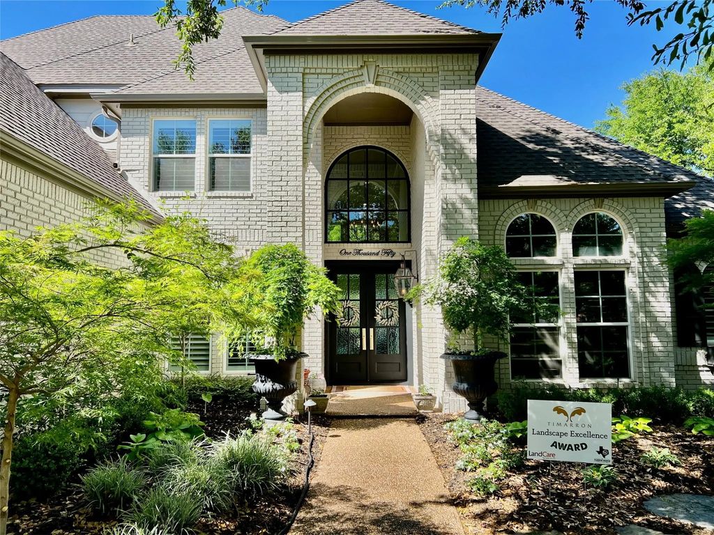 1050 Highland Oaks Drive, Southlake