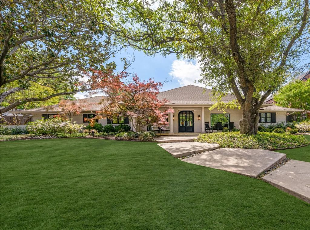 9148 Clearlake Drive, Dallas