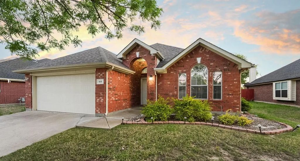 915 Seider Lane, Grand Prairie