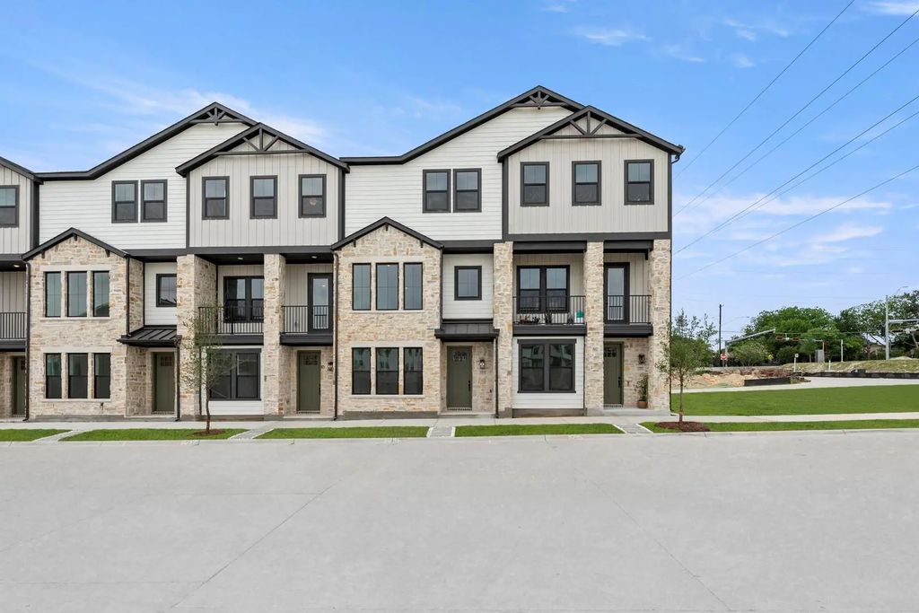 1041 Concan Drive, Plano
