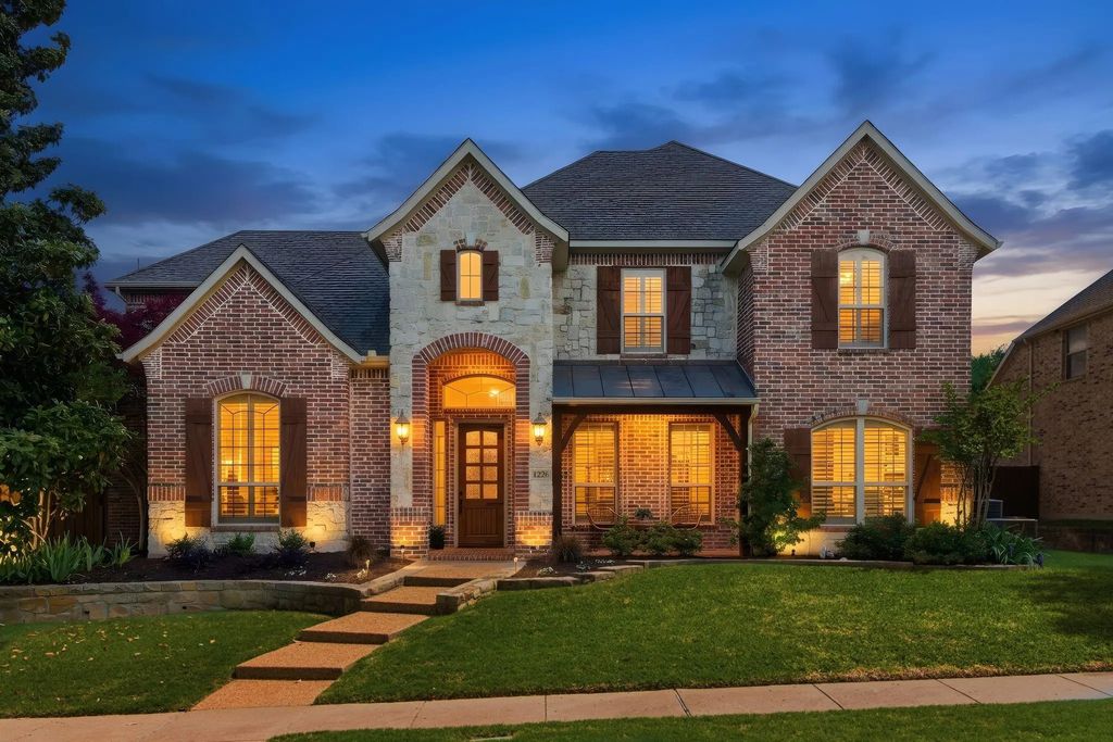 1226 Luna Lane, Garland