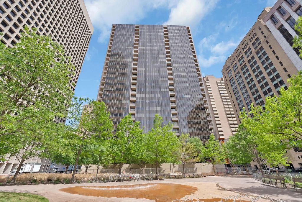 1200 Main Street 1204, Dallas