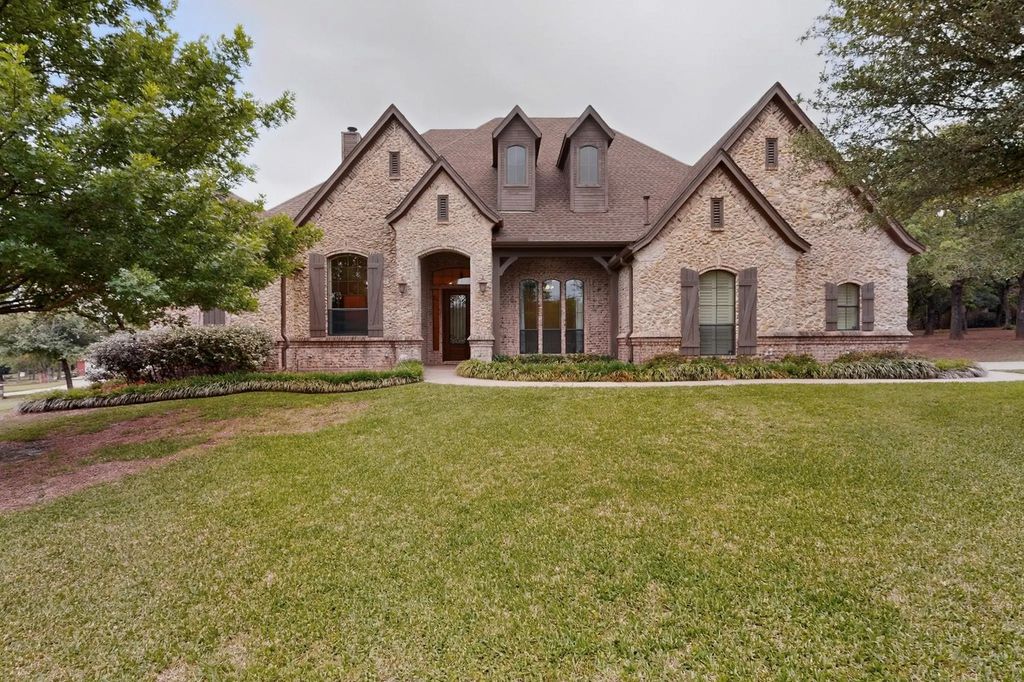 4645 Terlingua Court, Fort Worth